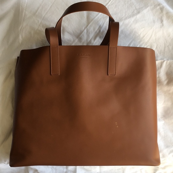 Everlane Handbags - Everlane Camel Day Market Tote Handbag